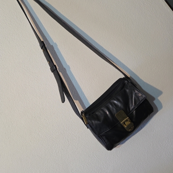 Donna Karan DKNY black Lambskin Crossbody bag Purse, VTG Butter Soft - Picture 2 of 16